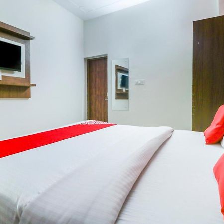Oyo Hotel City View Nayagaon Exteriör bild
