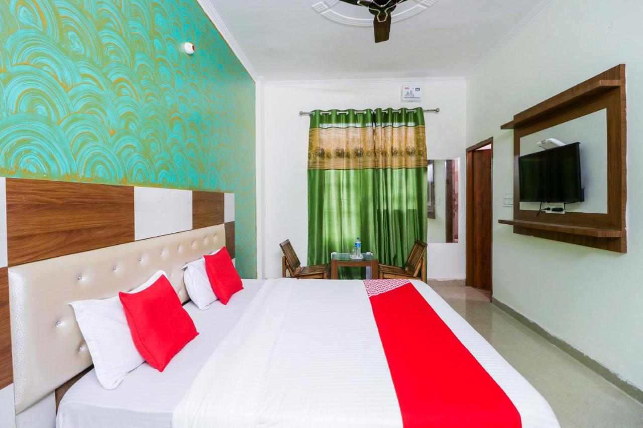Oyo Hotel City View Nayagaon Exteriör bild